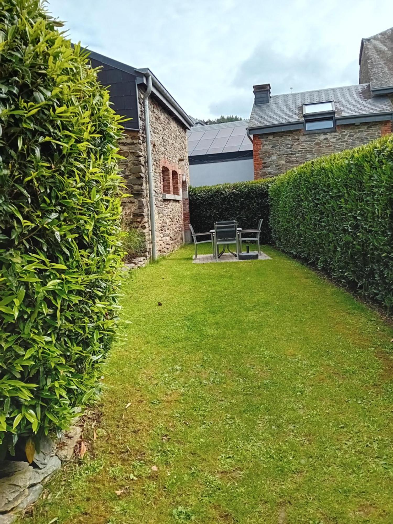 Appart Hotel Au Pied De Vigne Vresse-sur-Semois Dış mekan fotoğraf