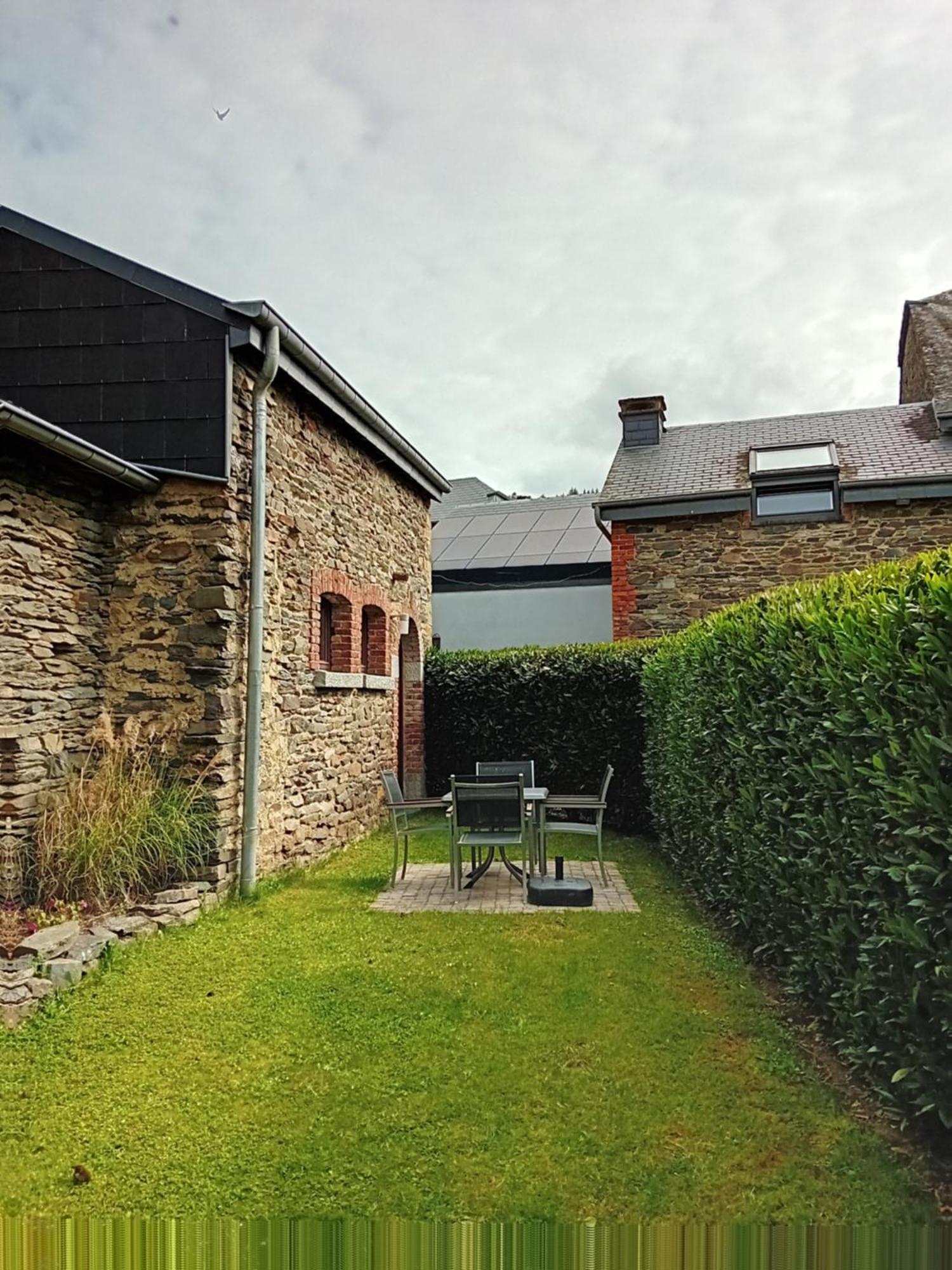 Appart Hotel Au Pied De Vigne Vresse-sur-Semois Dış mekan fotoğraf