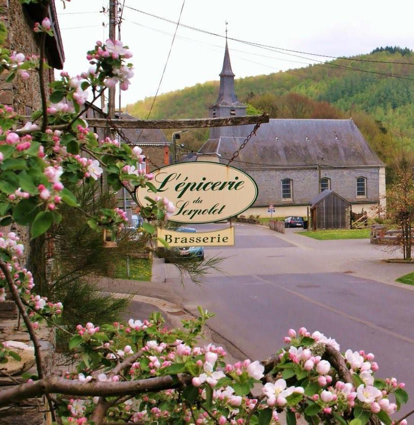 Appart Hotel Au Pied De Vigne Vresse-sur-Semois Dış mekan fotoğraf